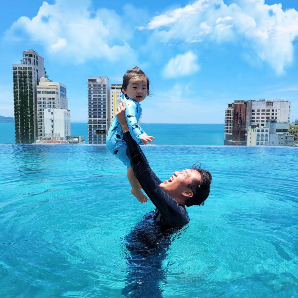 골든 로터스 그랜드 다낭 1