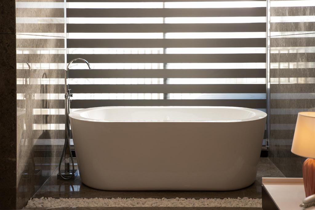 골든 로터스 그랜드 다낭 2