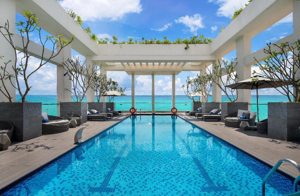 파리 델리 다낭 비치 호텔 1