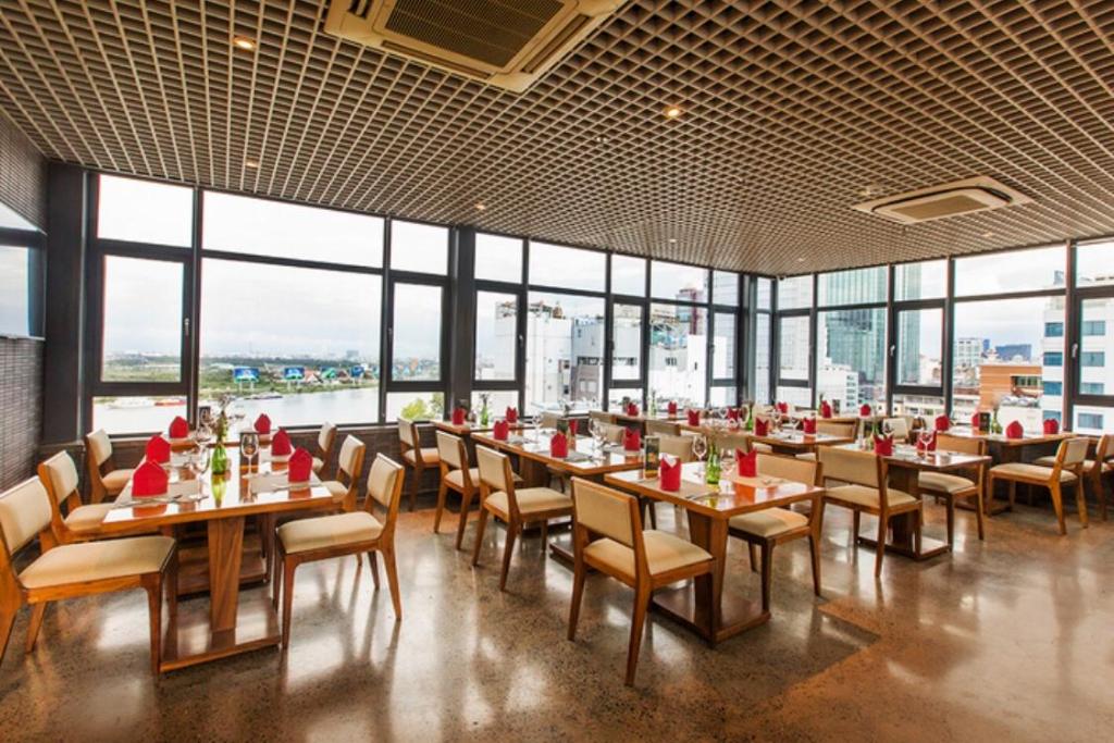 아도라 미라 호텔 4