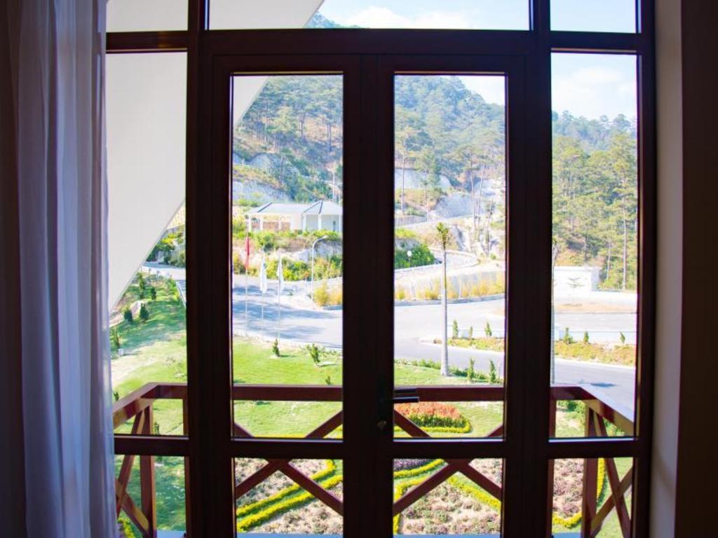 스위스 벨리조트 투옌 람 달랏 2