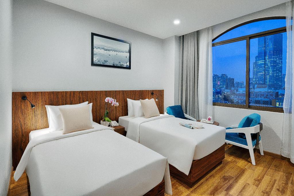 해피 라이프 그랜드 호텔 앤 스카이 바 4