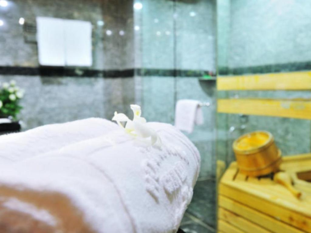 무옹탄 럭셔리 송 한 호텔 2