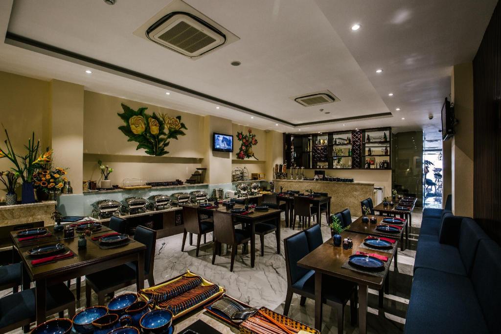 로즈랜드 스위트 호텔 4