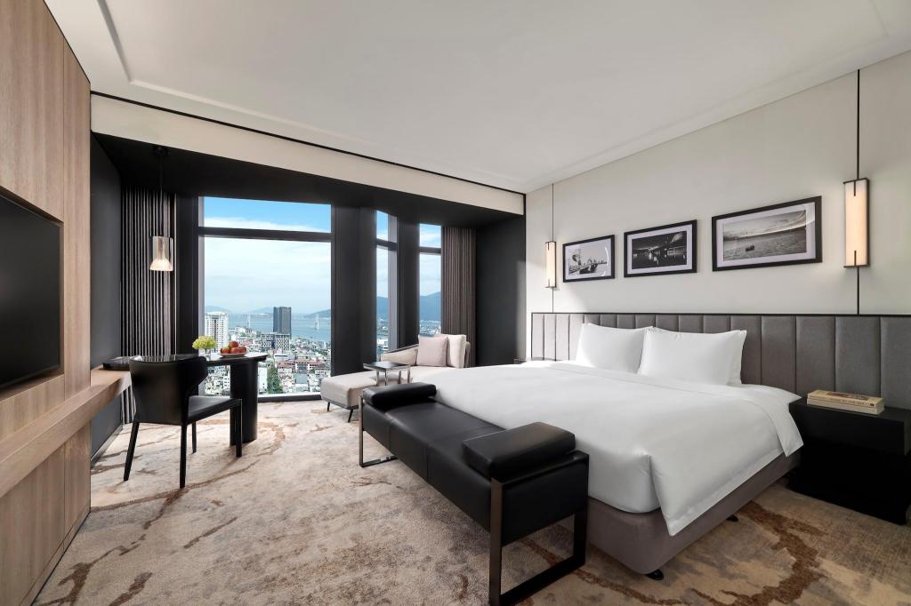크라운 플라자 다낭 시티 센터 바이 IHG 1