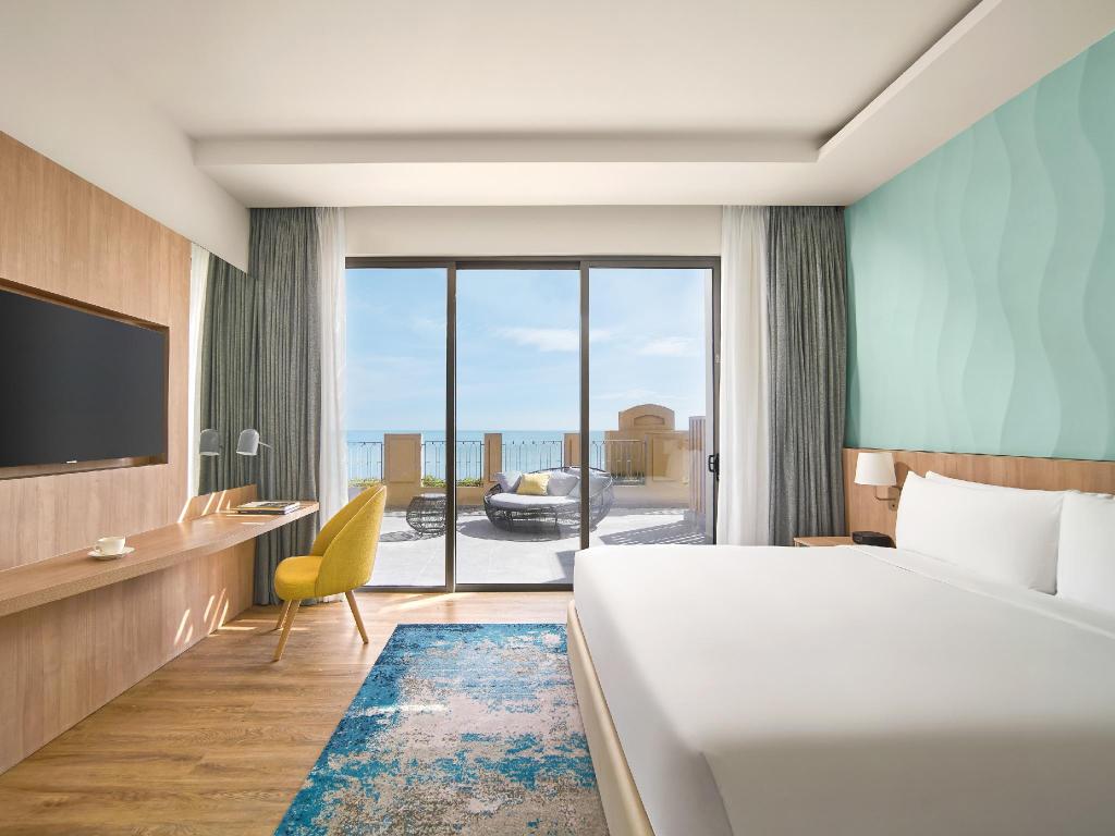 홀리데이 인 리조트 호트람 비치 바이 IHG 2