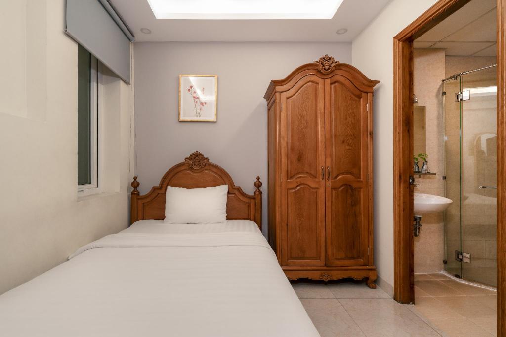 SAZI Erato Airport - Free Airport & Breakfast 2